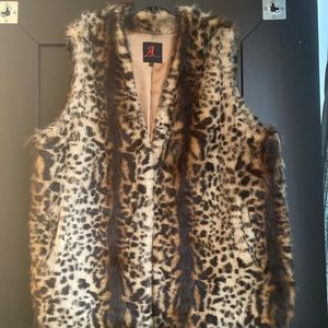 2X  VINTAGE Adrienne Landau VEST